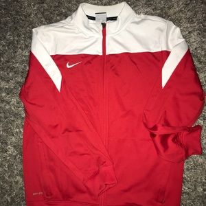 Nike zipper jacket. Boys size L